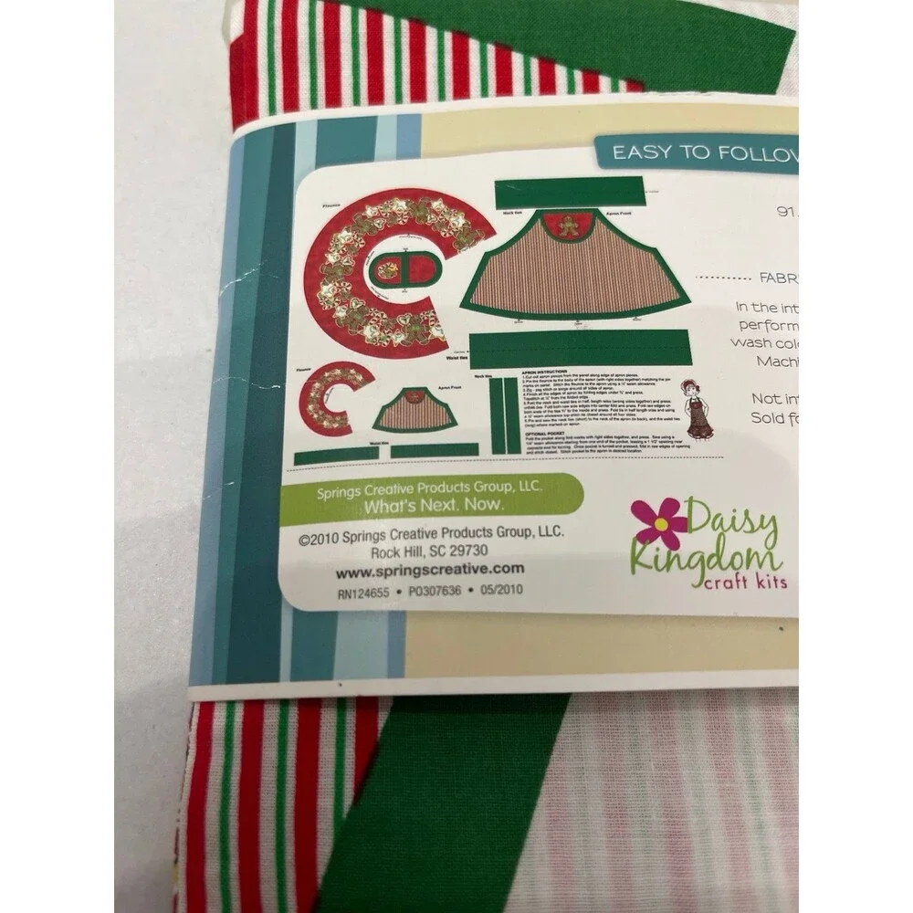 Daisy Kingdom Craft Kits Creative Cuts Me & My Doll Apron Kit New